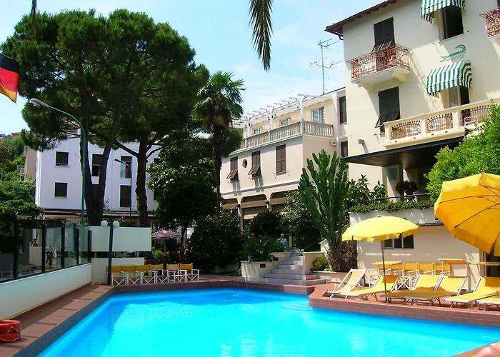 Hotel Coccodrillo Varazze
